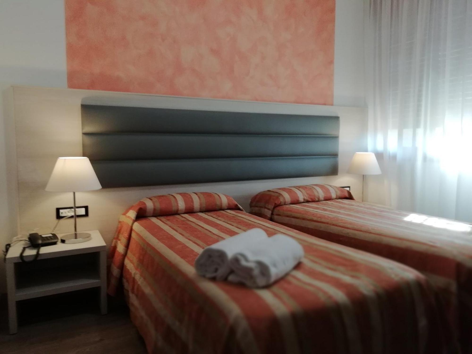 Hotel Kristall San Donà di Piave Exterior foto